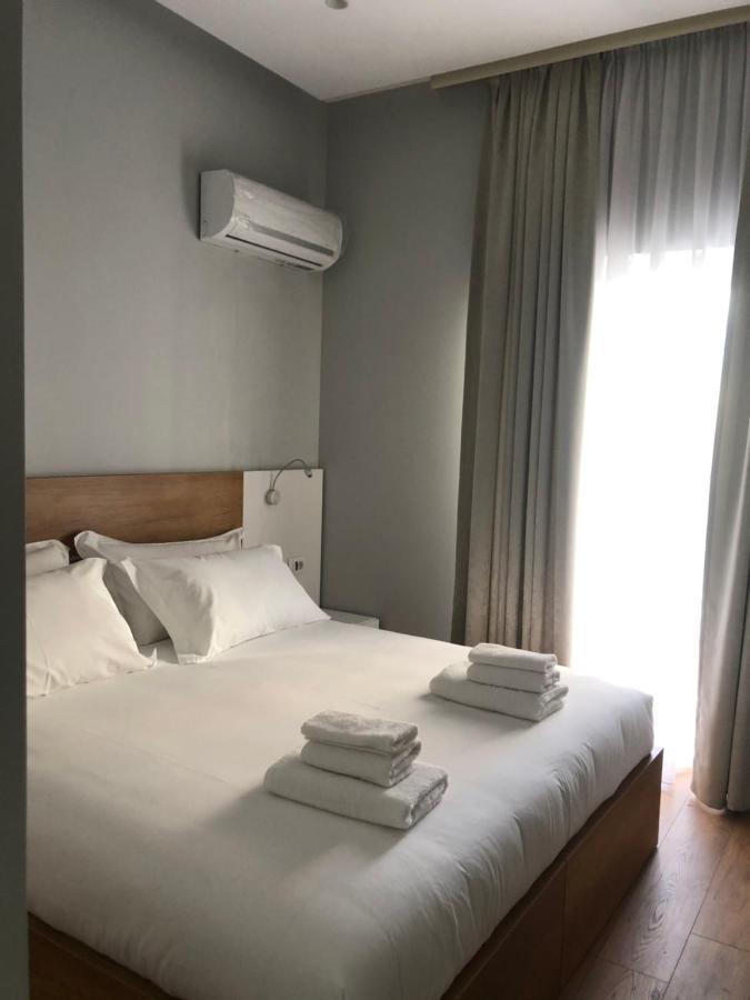 Andys Rooms Hotel Tirana Bagian luar foto